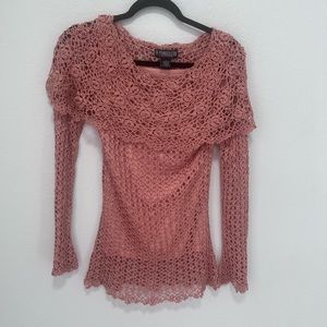 The Pyramid Collection Mauve Crocheted Off the Shoulder Sweater Size Small